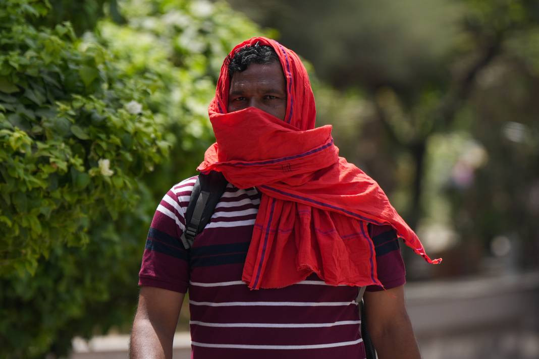 Termometreler 50 dereceyi gösterdi. Tarihin en yüksek sıcaklık rekoru - Resim: 35